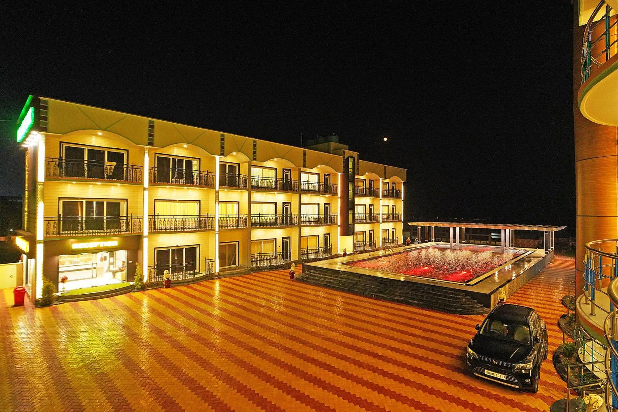 India Beach Resort !! Front Sea View !! Mandarmani Kültér fotó